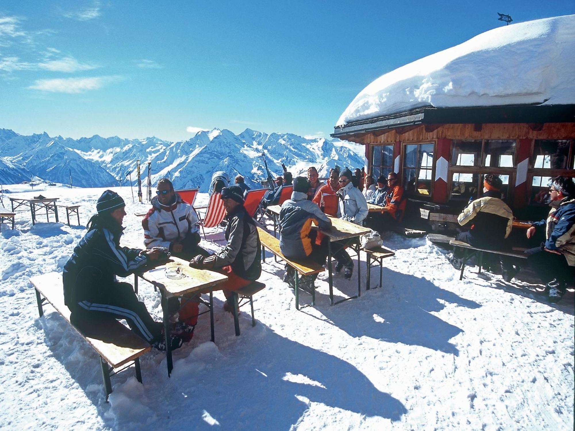 Cozy Apartment In Aschau Im Zillertal Near Ski Lift Eksteriør billede