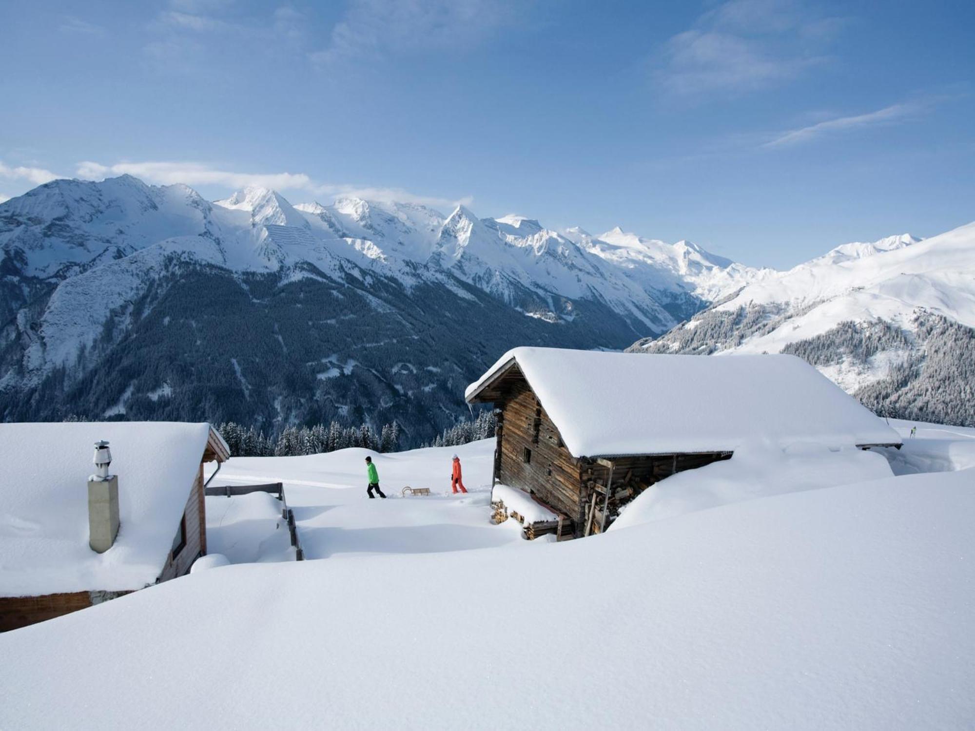 Cozy Apartment In Aschau Im Zillertal Near Ski Lift Eksteriør billede